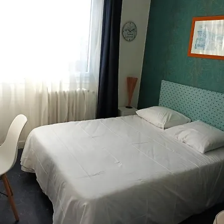 Hotel Le Vent Des Globes 2*