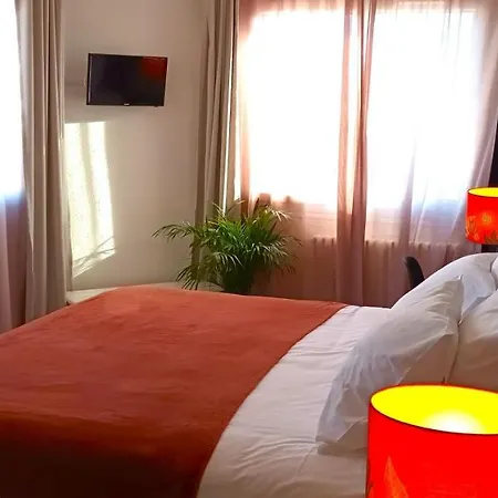 Le Vent Des Globes Ле-Сабль-д’Олон