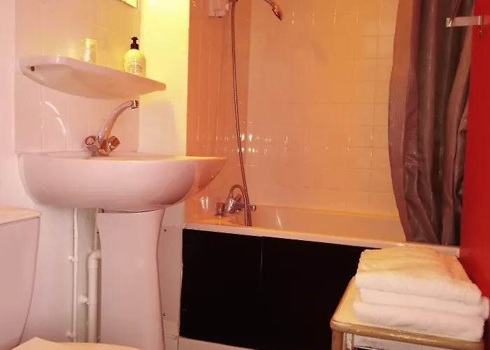 Le Vent Des Globes 2* Les Sables-dʼOlonne