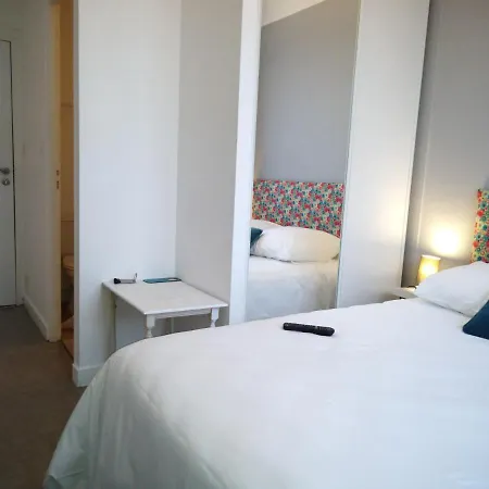 Le Vent Des Globes Hotel 2*