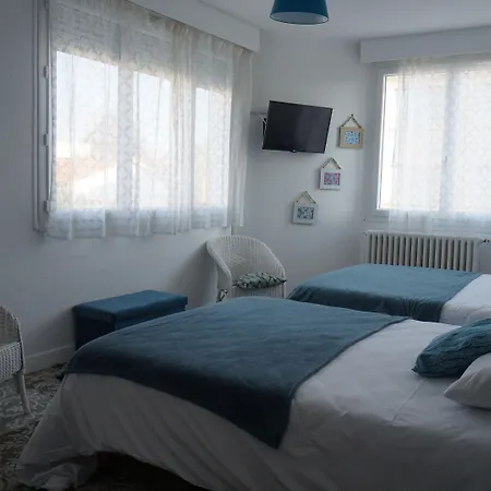 Le Vent Des Globes 2* Les Sables-d'Olonne