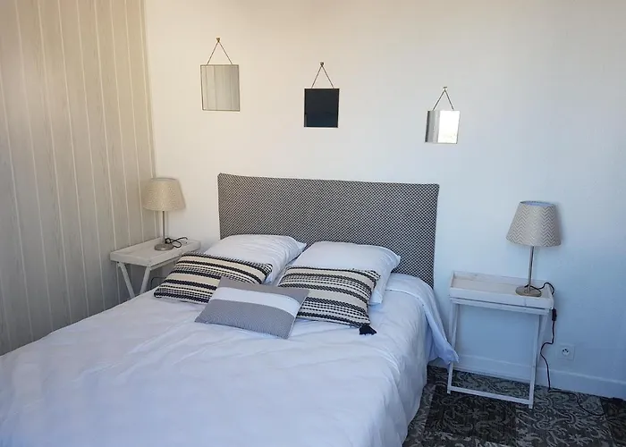 Hotel Le Vent Des Globes 2*