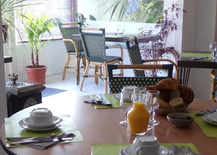 Hotel Le Vent Des Globes