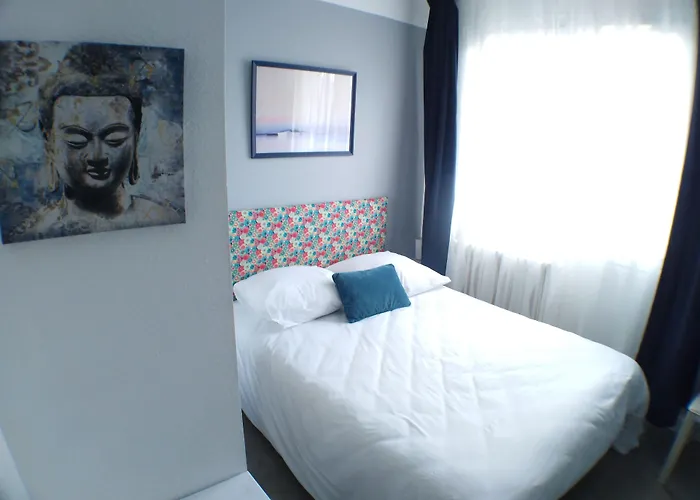 Hotel Le Vent Des Globes 2*